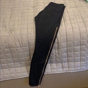 Athleta black leggings
